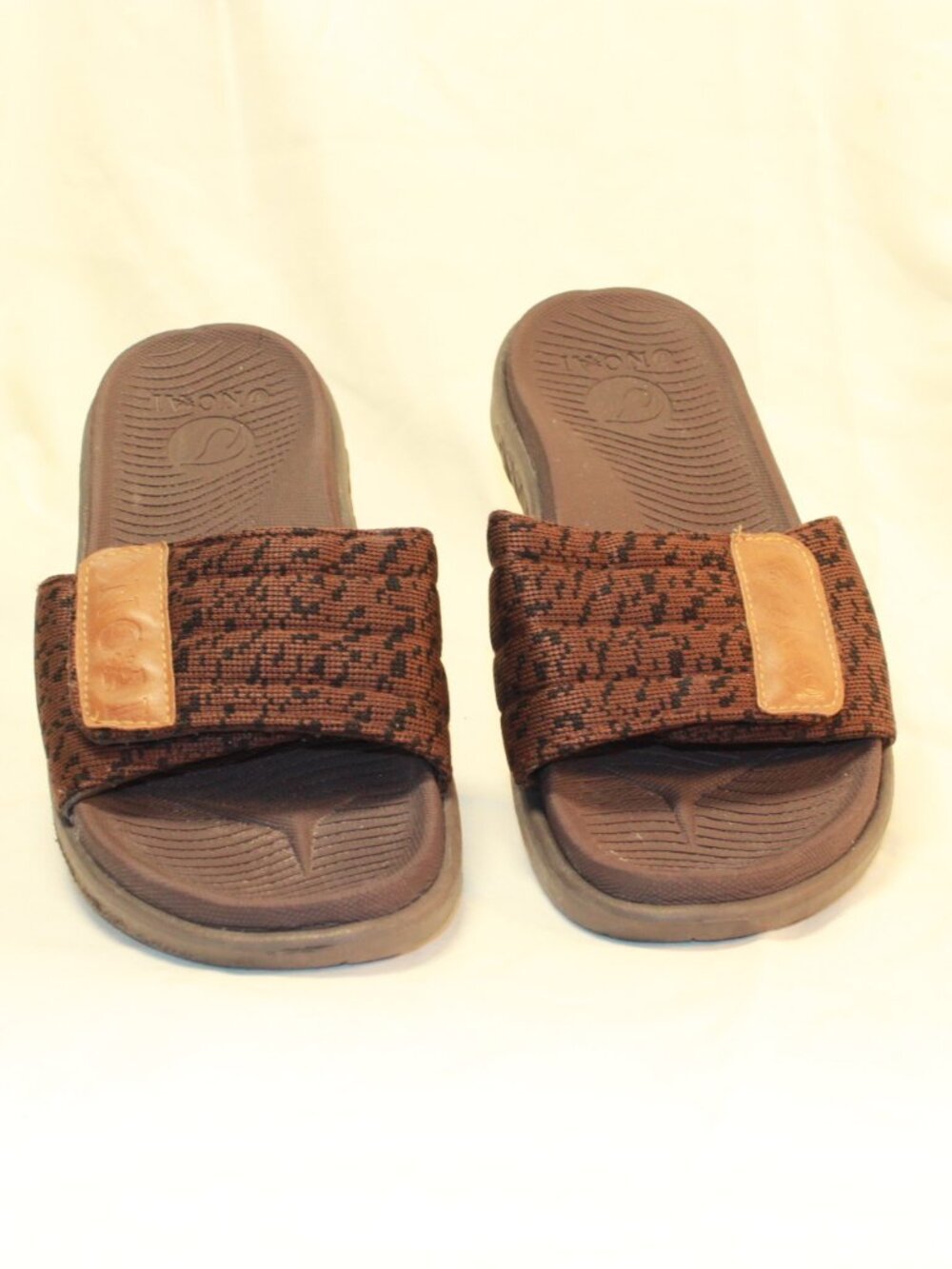 ONCAI Size 7.5 Brown Adj Strap Comfort Recovery Orthotic Sport Slide Sandals